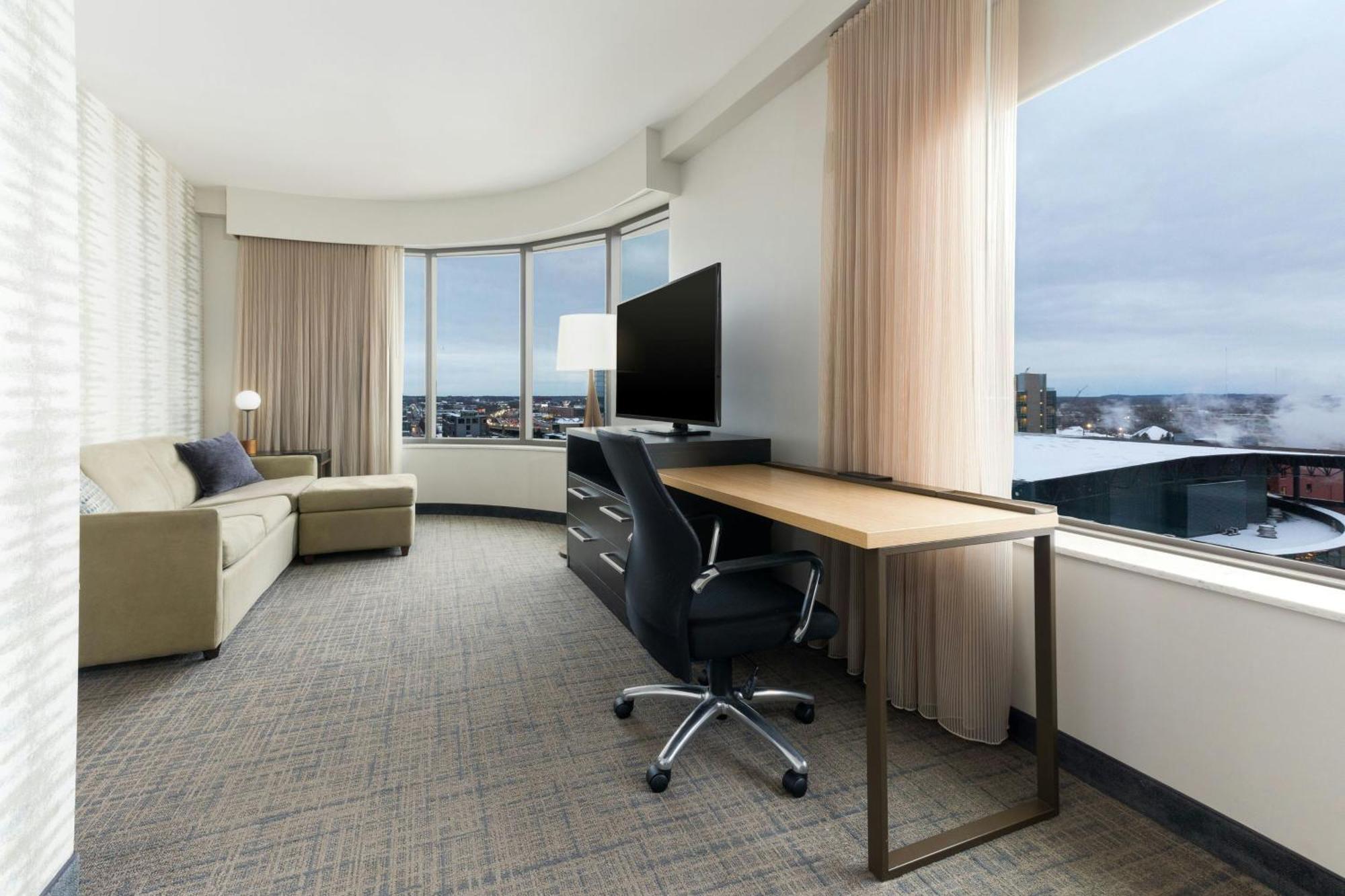 Residence Inn By Marriott Grand Rapids Downtown エクステリア 写真